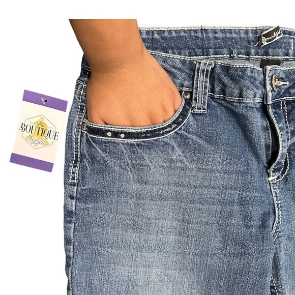 Soundgirl Jeans Juniors 17 Blue Bootcut Studs Bling Thick Stitch Fluer De Lis - Picture 11 of 16